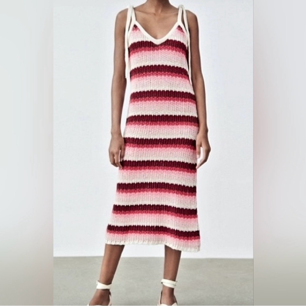 Zara Striped knit Midi Dress. Red & Pink Combo.